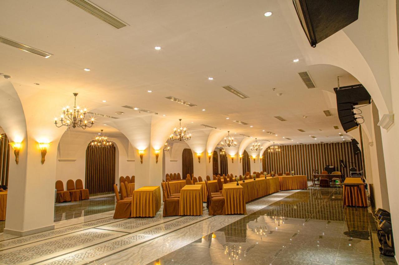 Dong Duong Hotel & Suites - Afternoon Tea Inclusive - Very Central Da Nang Exterior photo