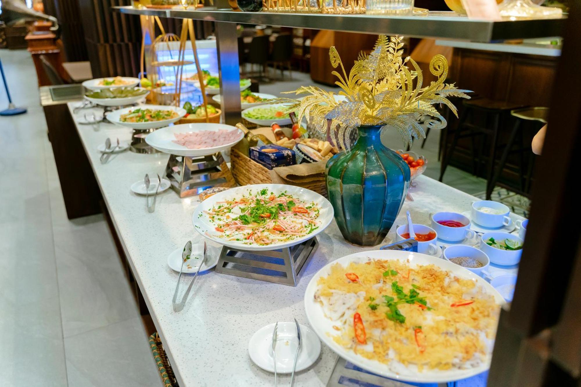 Dong Duong Hotel & Suites - Afternoon Tea Inclusive - Very Central Da Nang Exterior photo