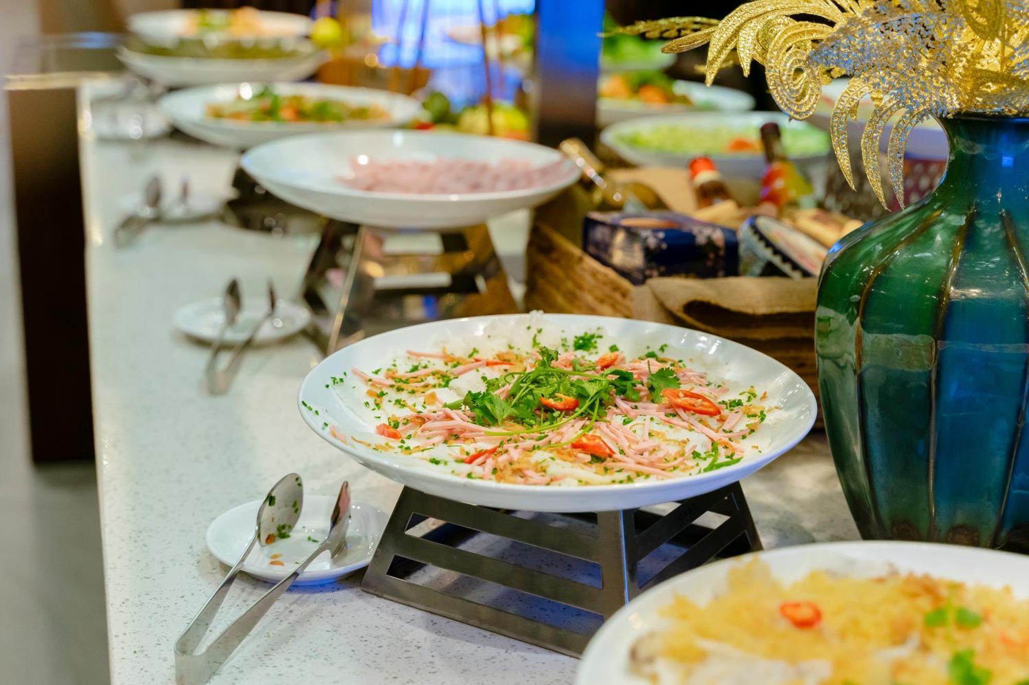 Dong Duong Hotel & Suites - Afternoon Tea Inclusive - Very Central Da Nang Exterior photo