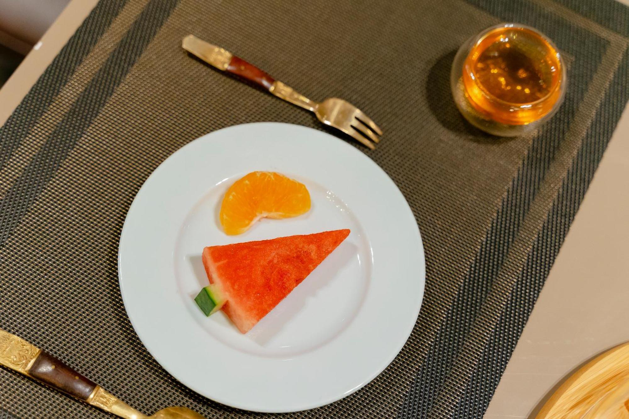 Dong Duong Hotel & Suites - Afternoon Tea Inclusive - Very Central Da Nang Exterior photo
